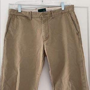 J. Crew Chinos/Khakis Size: W31 and L30 484 lim